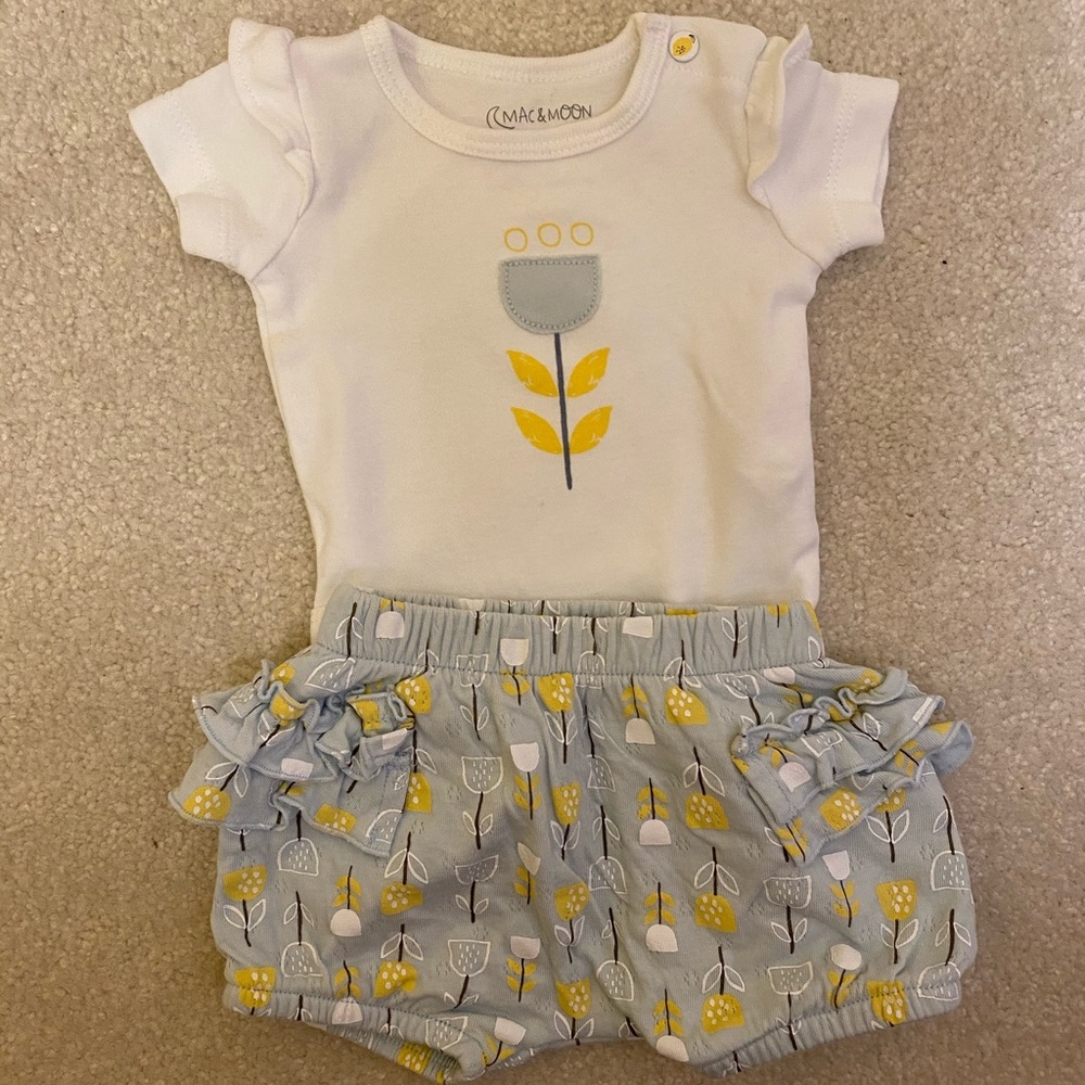 Mac & Moon - NB Flower Outfit